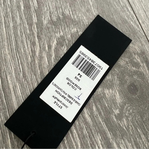 Veronica Beard Jean
Charlie Barrel Pants with Patch Pockets - Picture 8 of 10